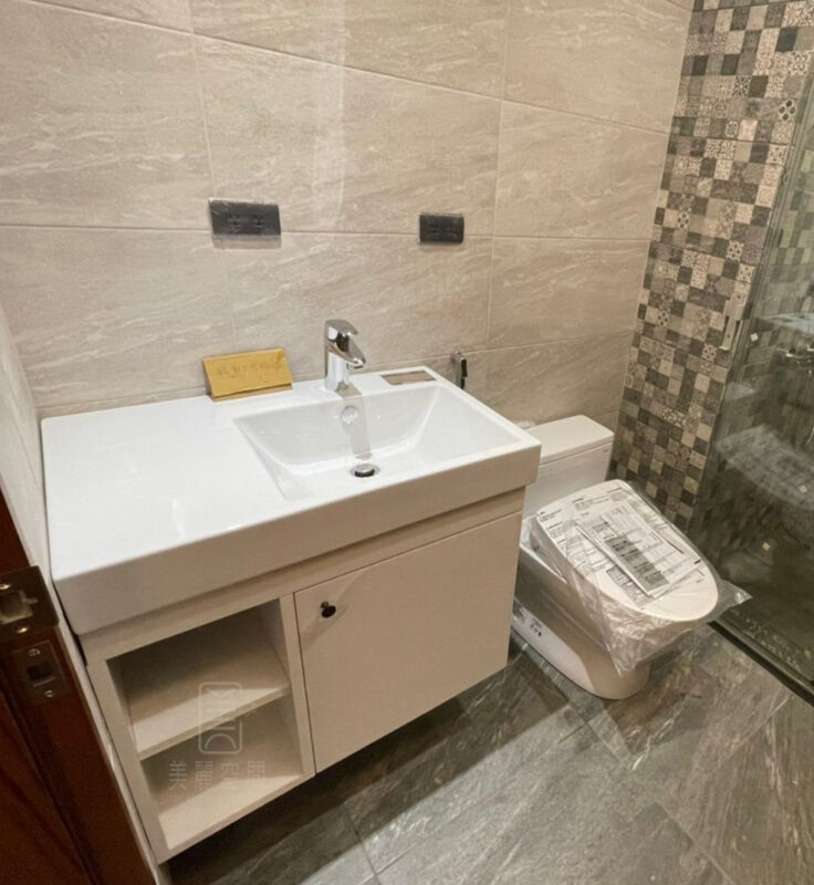 洗臉盆櫃 浴櫃訂做 浴櫃訂製 浴櫃推薦 浴櫃組 -三峽區樹林區學勤路 久年青田